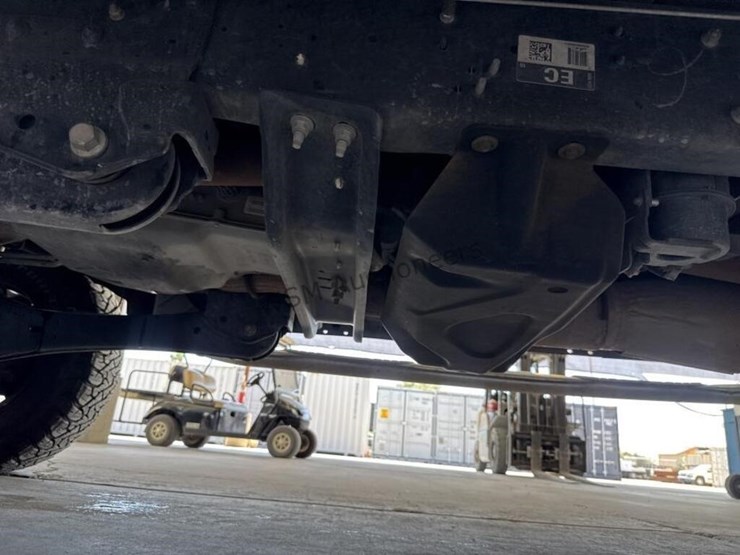 2016-ford-f350-image-32