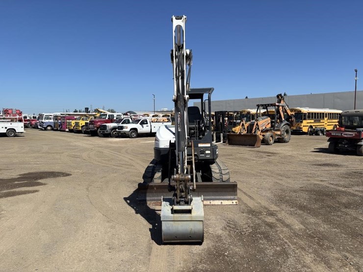 2017-bobcat-e50-image-6