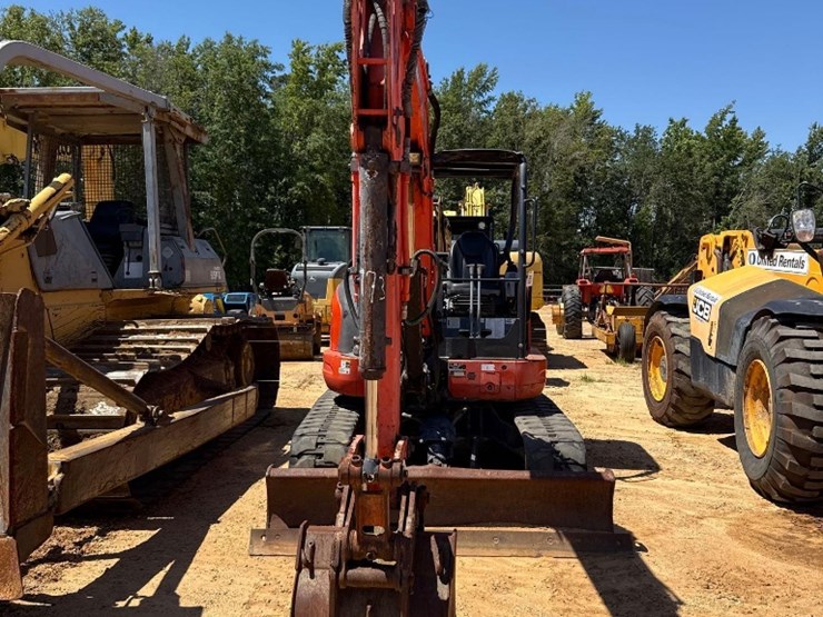 kubota-kx057-4-image-8
