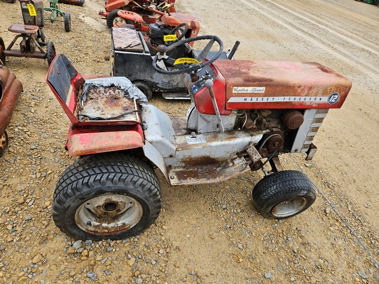 massey-ferguson-12-image-6