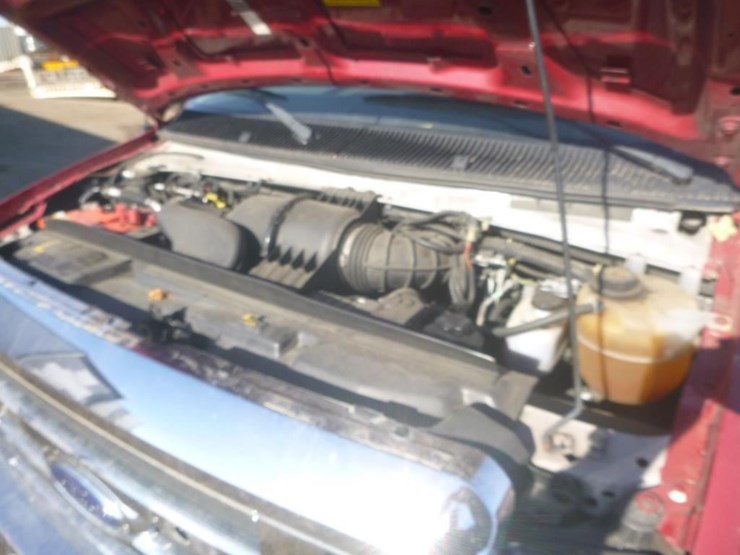 2014-ford-e350-image-15