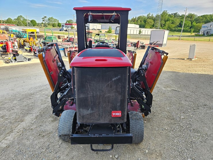 toro-groundsmaster-4700d-image-12