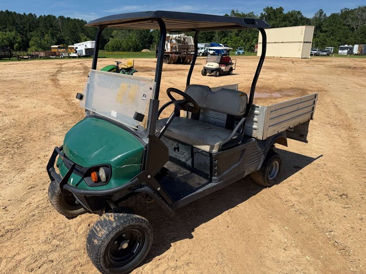 textron-hauler-1200x-2-seater-gas-utility-cart-image-1