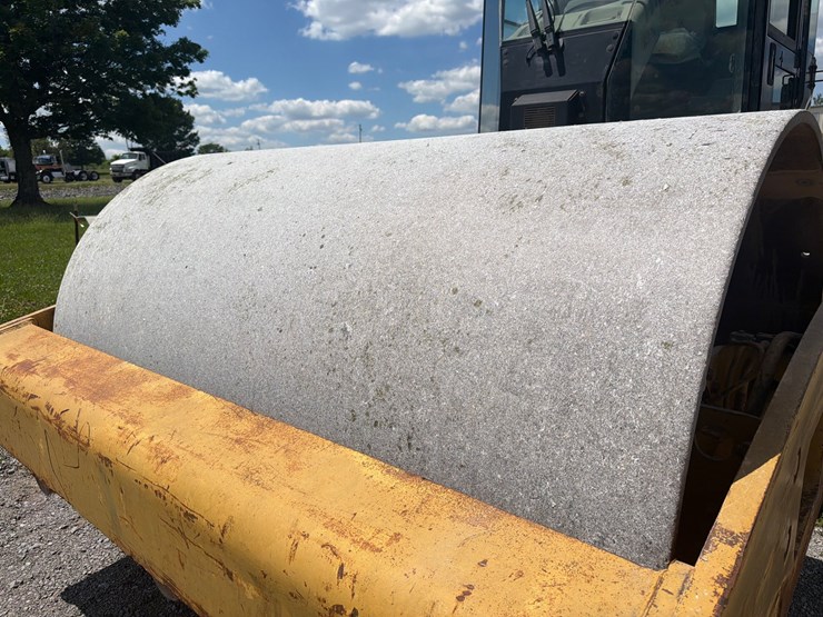 caterpillar-cs-563e-image-9