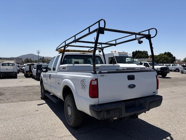 2011-ford-f250-sd-image-4