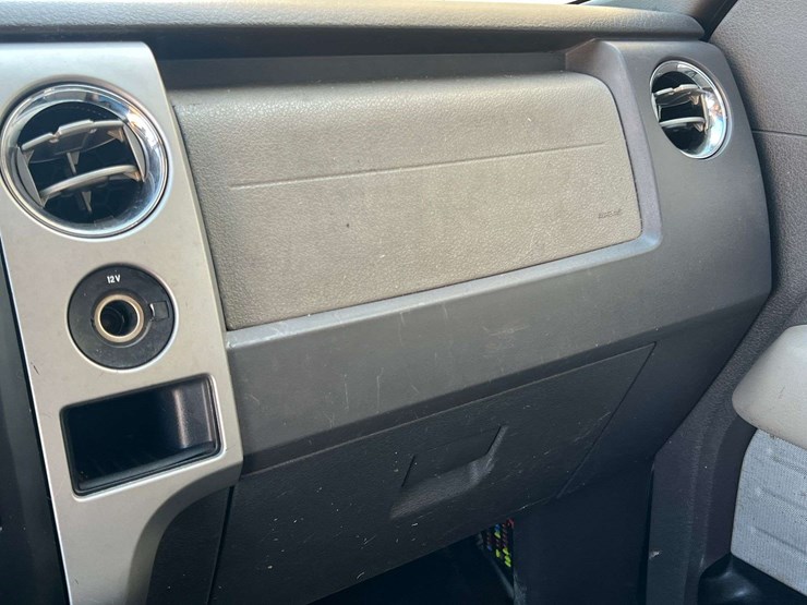 2010-ford-f150-xlt-image-38