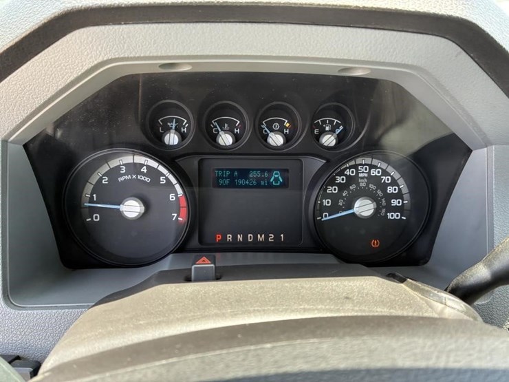 2014-ford-f250-image-14