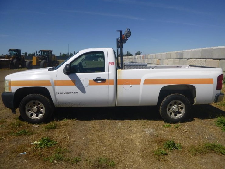 2008-chevrolet-silverado-1500-image-6