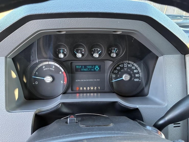 2016-ford-f650-xlt-image-20