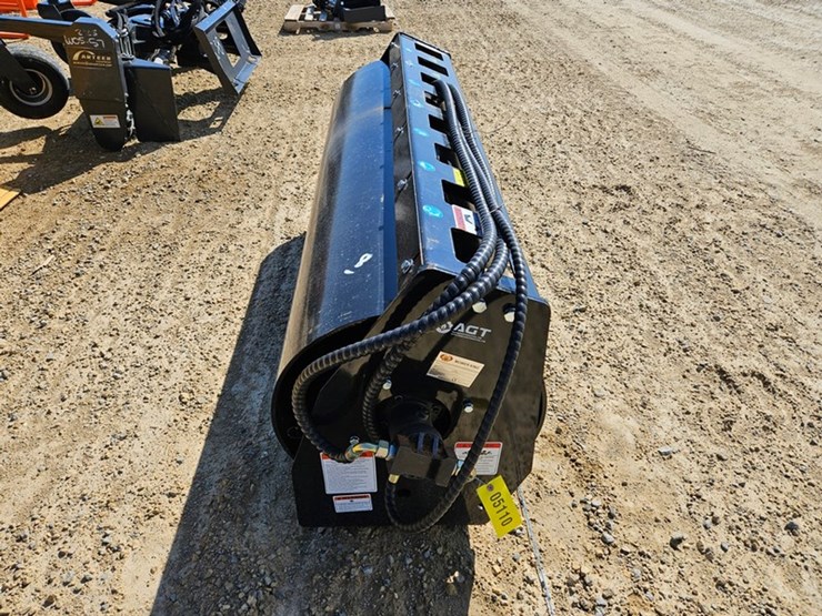 #5110-•-agt-mower-king-ssvr72-vibratory-roller-image-6