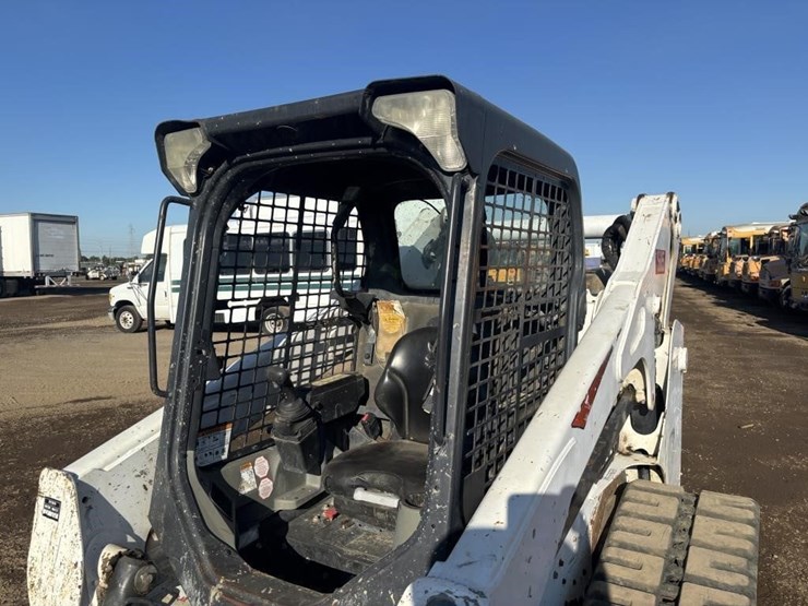 2018-bobcat-t770-image-18