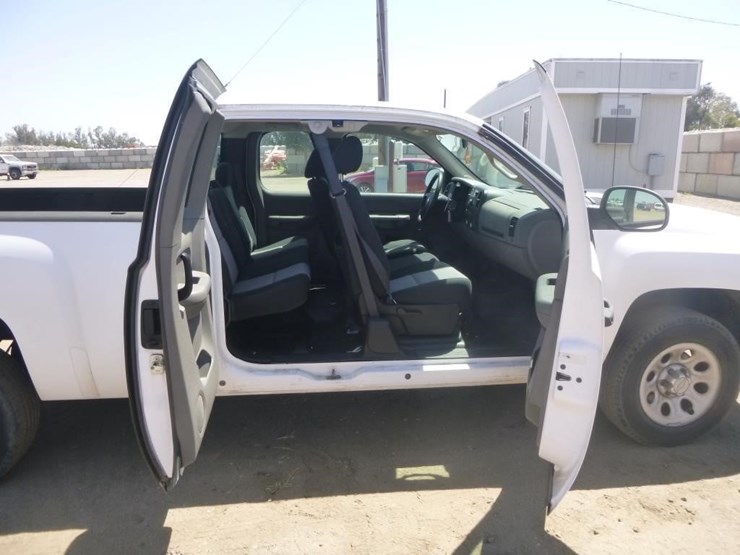 2008-chevrolet-1500-image-16