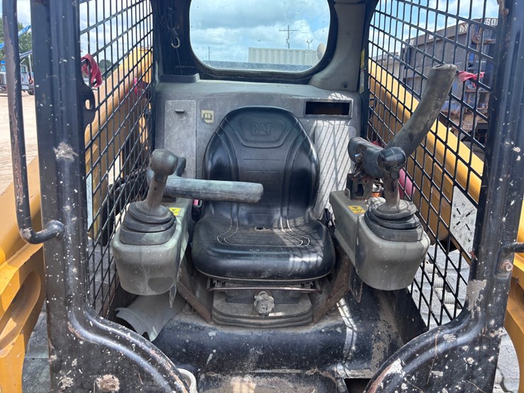 2017-caterpillar-279d-image-7