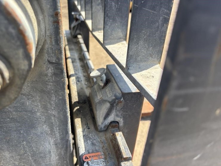 2017-caterpillar-2c6000-image-12