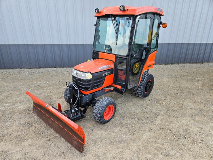 kubota-bx2230-image-1
