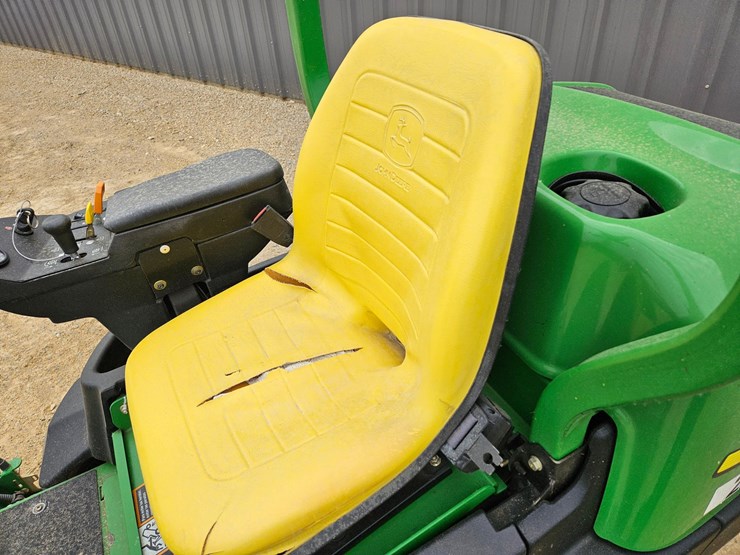john-deere-2500e-image-20