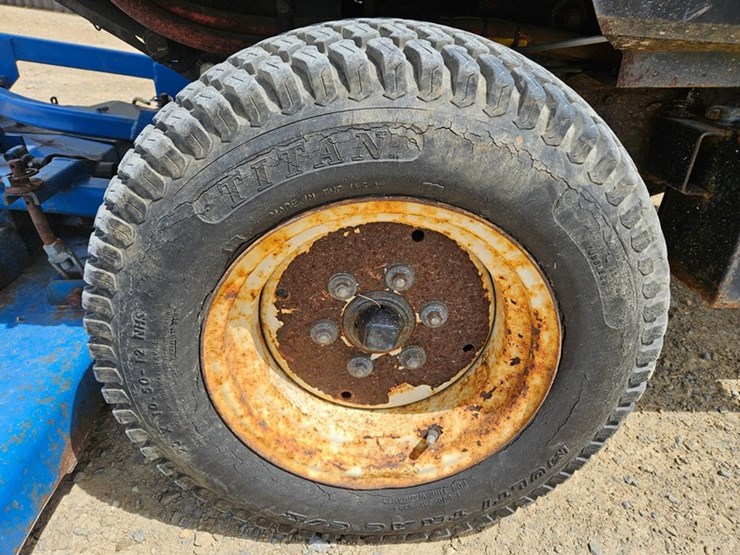 new-holland-cm274-image-12