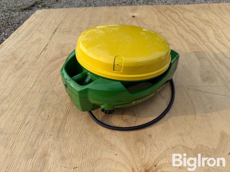 john-deere-7000-image-1