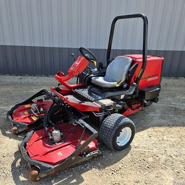 TORO GROUNDSMASTER 3500D