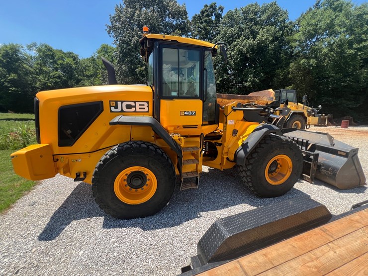 2023-jcb-437zx-image-4