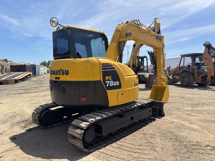 komatsu-pc78us-8-image-3