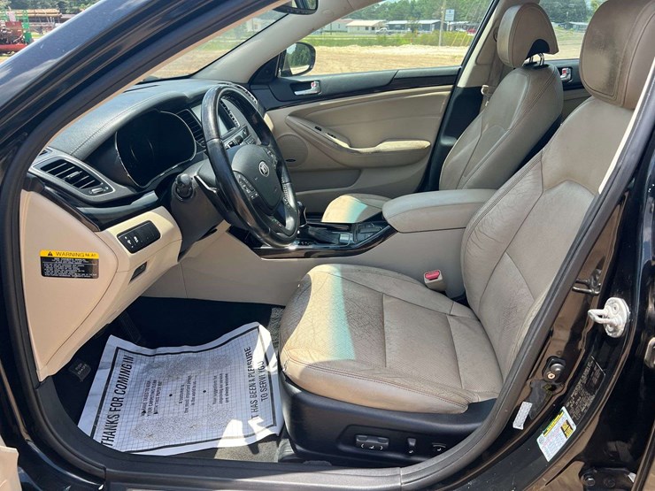 2014-kia-cadenza-4-door-sedan-(155,518-miles)-image-10