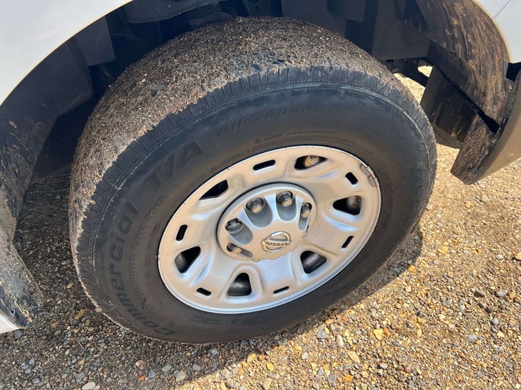 2018-utility-van-image-30