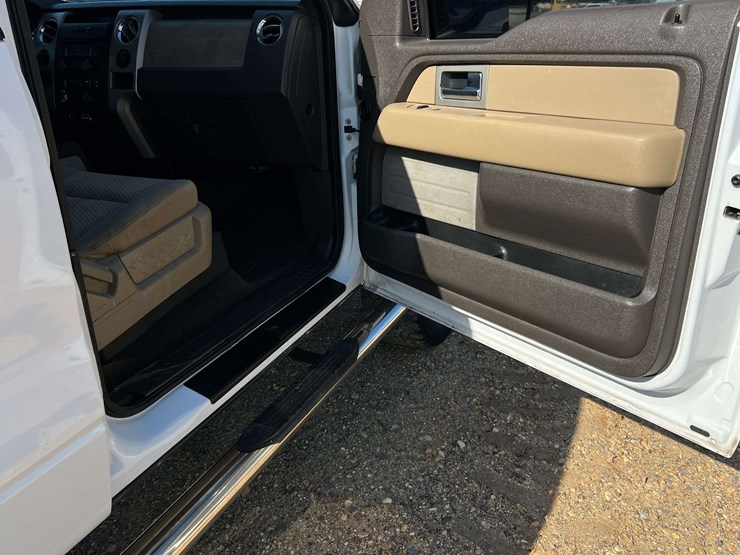 2010-ford-f150-image-28