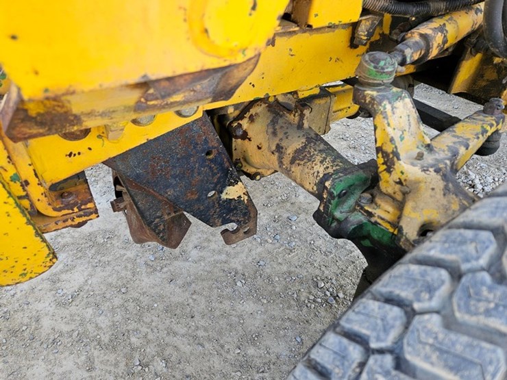 john-deere-650-image-15