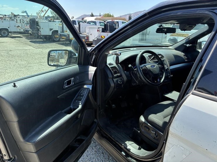2018-ford-explorer-police-interceptor-image-11