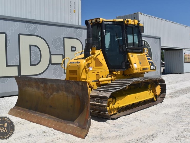 2019-komatsu-d51pxi-24-image-8
