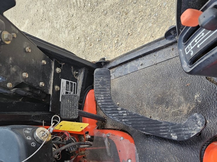 kubota-bx2230-image-35