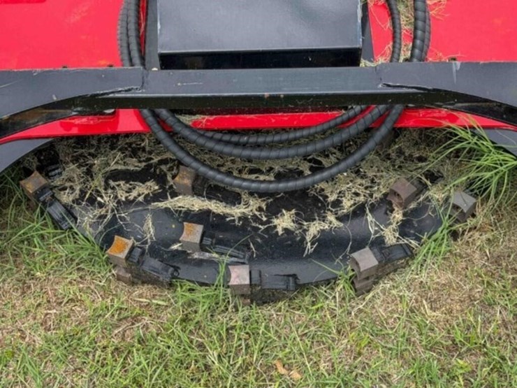 skid-steer-hydraulic-disc-mulcher-image-3