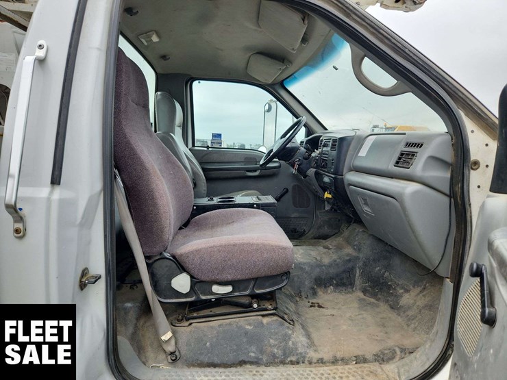 2007-ford-f750-image-15