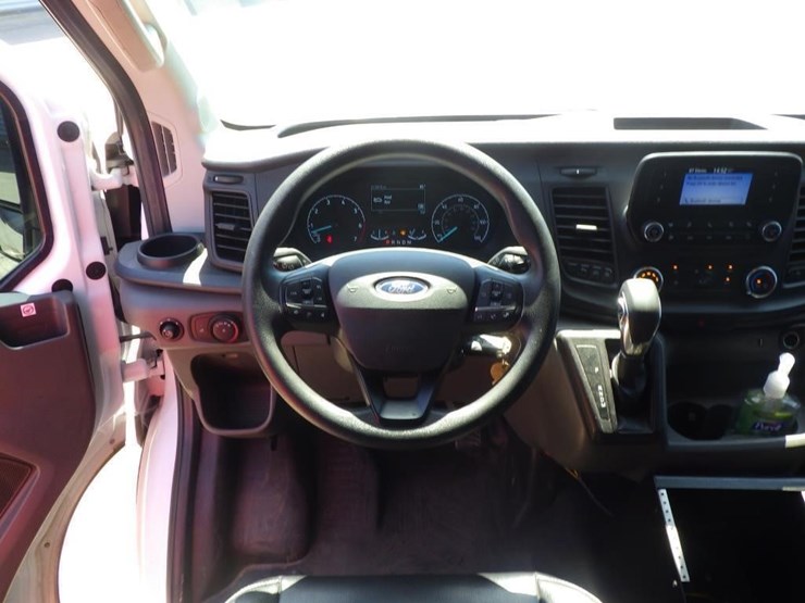 2020-ford-transit-image-9