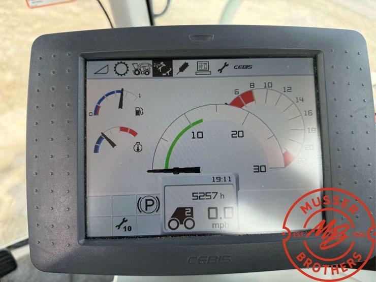 2014-claas-jaguar-970-image-110