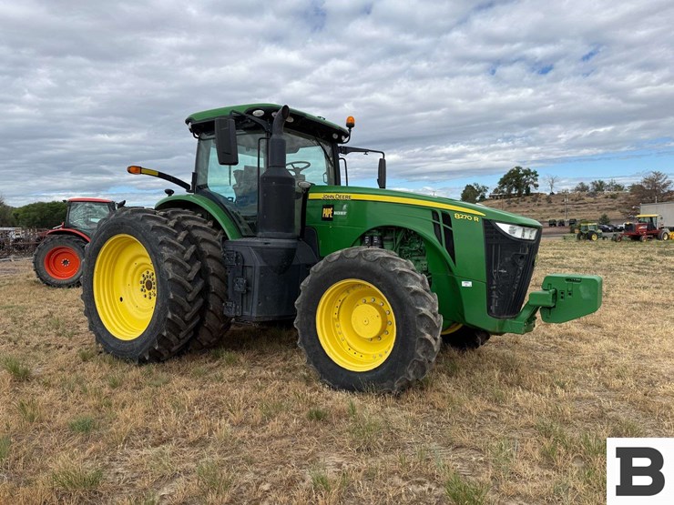 2018-john-deere-8270r-image-8