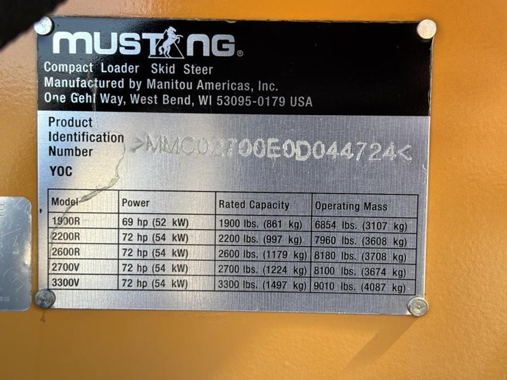 2016-mustang-2700v-image-55