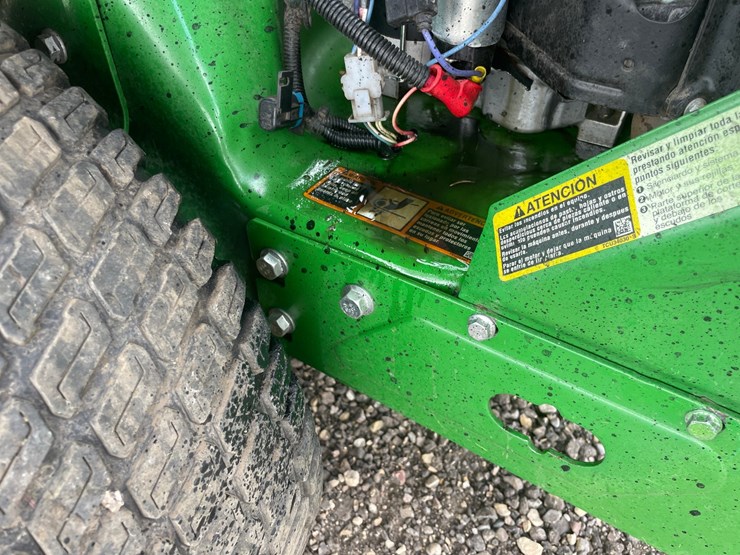 2018-john-deere-z915b-image-19