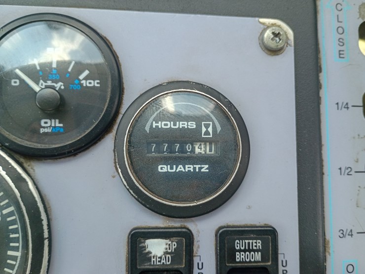 2015-international-durastar-4300-image-56