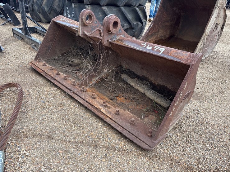 #3465-•-48in-digging-bucket-image-1
