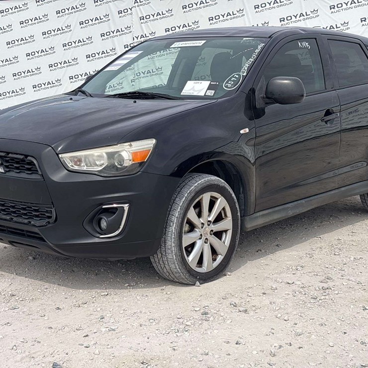 2015 MITSUBISHI OUTLANDER