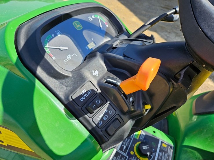 john-deere-x758-image-25