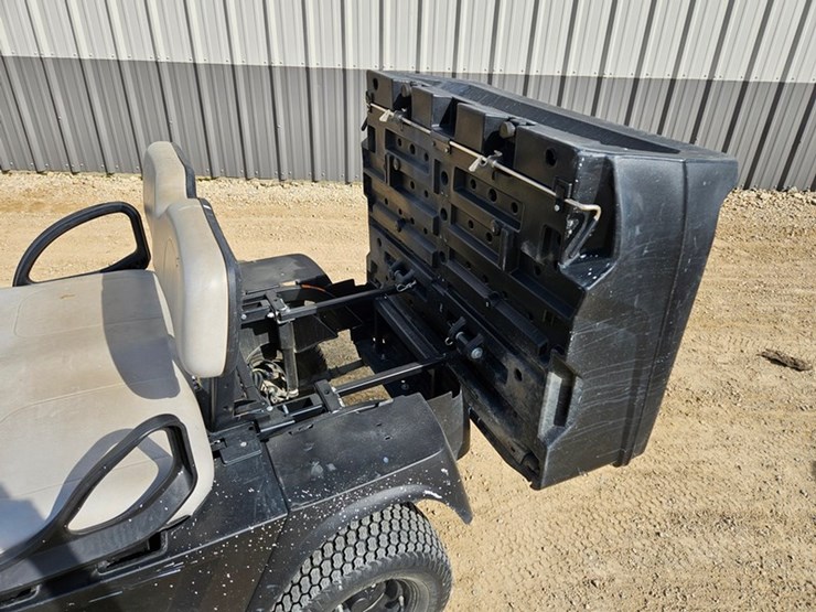 #5079-•-cushman-turf-truck-image-14