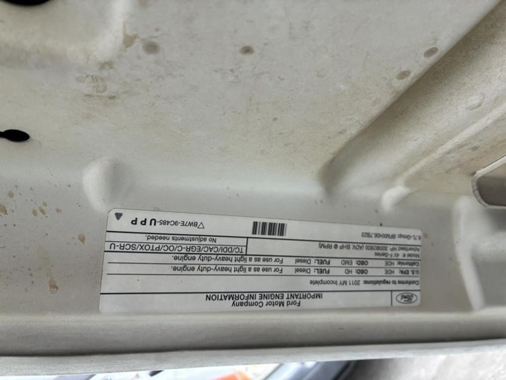 2011-ford-f550-image-9