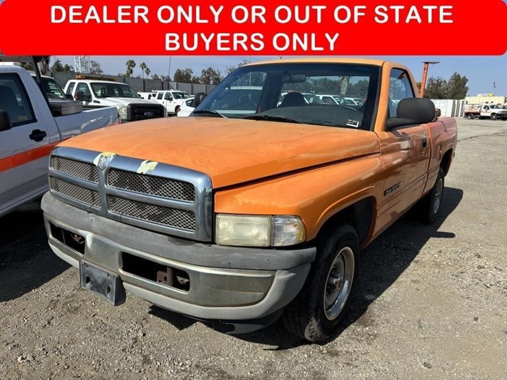 1999-dodge-1500-image-1