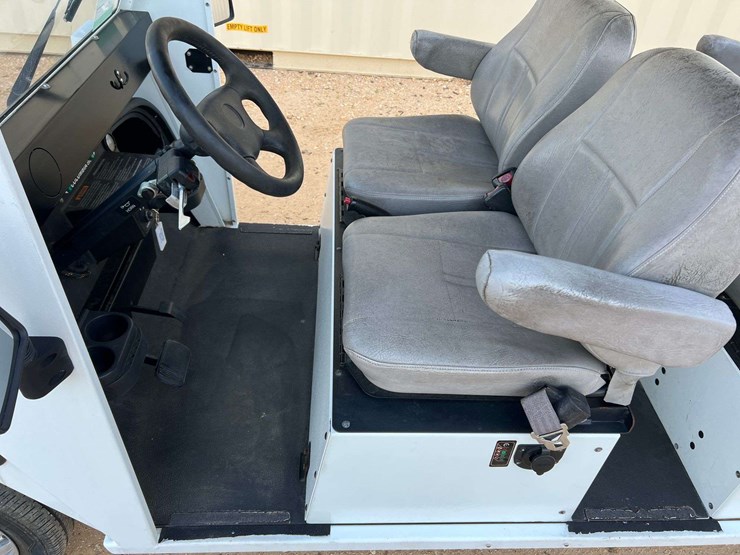 2012-columbua-6-seat-golf-cart,-image-18