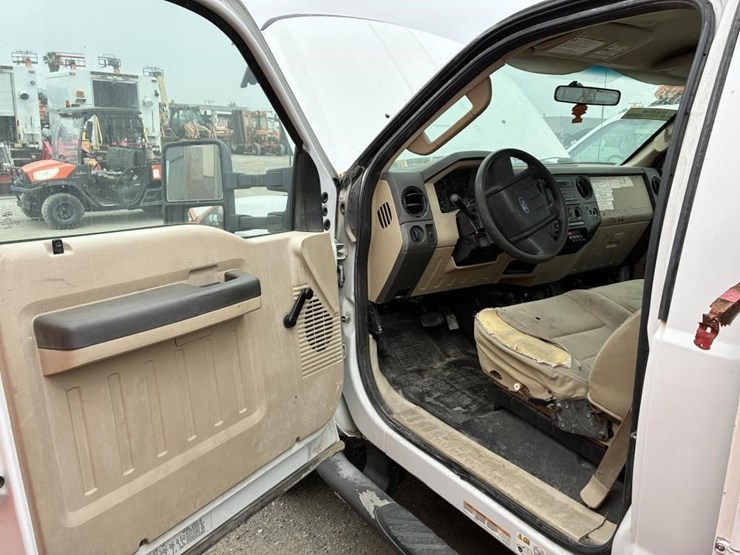 2010-ford-f450-sd-image-12