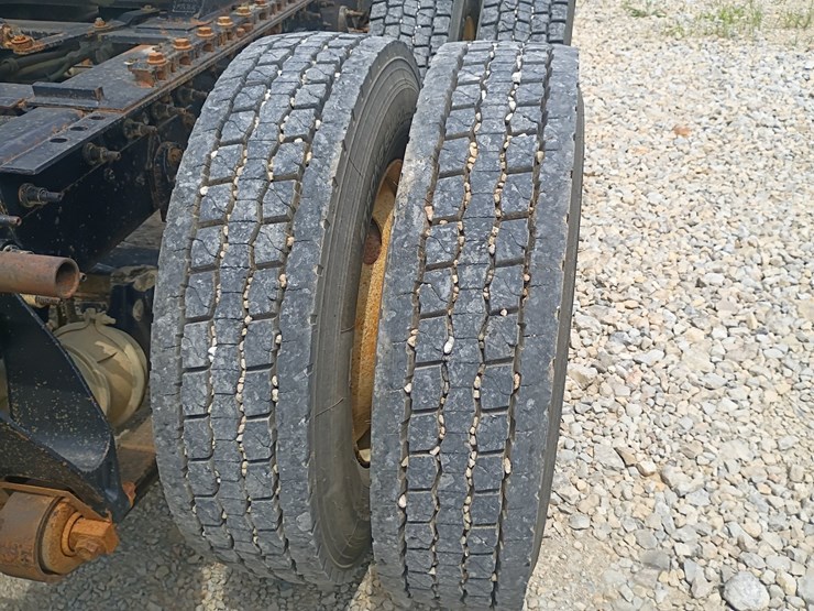 2016-international-prostar-image-90