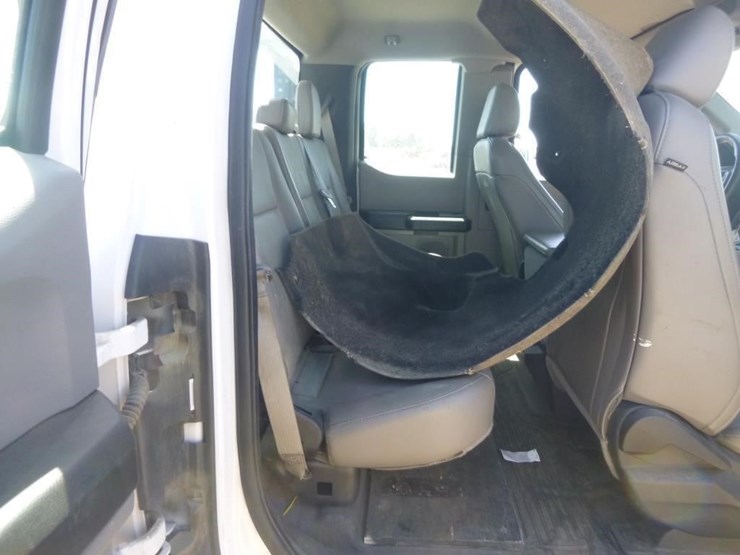 2017-ford-f350-image-17